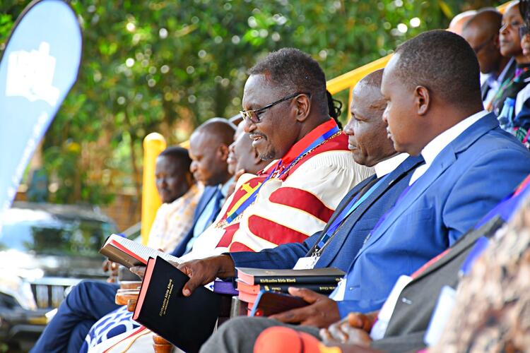 Abunjia ma kuuma Chuka makĩthoma Kĩrĩkanĩro kĩa Gĩchuka